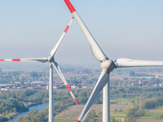 Energy solutions for businesses: Trevi's eigen windmolen in Menen