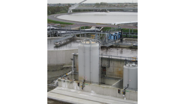 Dual denitrification, sand filtration, water reuse loop, sludge separation